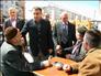  AZİZİYE BELEDİYE BAŞKANI FATİH CENGİZ, HAFTA SONUNDA ESNAFI ZİYARET ETTİ