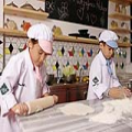 SEKTÖRÜNDE İLKLERİ GERÇEKLEŞTİREREK LİDERLİĞİNİ KORUYAN, YEREL, BÖLGESEL, ULUSAL VE ULUSLAR ARASI ARENALARDA TÜRK MUTFAĞININ TANITIMINI ÜSTLENEN SAHAN RESTORANLAR ZİNCİRİ BAŞARDIĞI YENİ BİR İLKLE İSMİNDEN SÖZ ETTİRMEYE DEVAM EDİYOR. (İHA/GAZİANTEP-İHA)