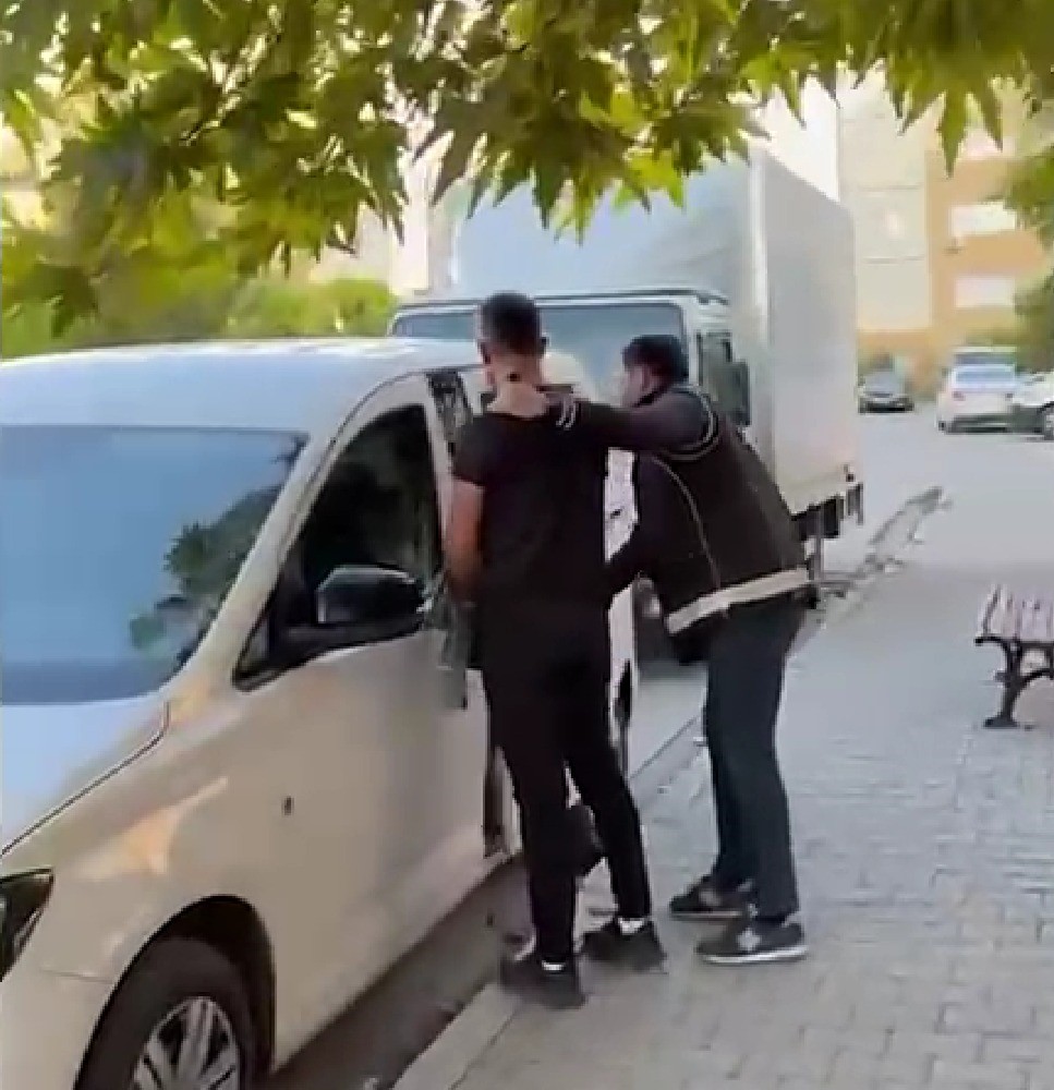 Denizli’de düzenlenen uyuşturucu operasyonunda 10 şüpheli tutuklandı - 6