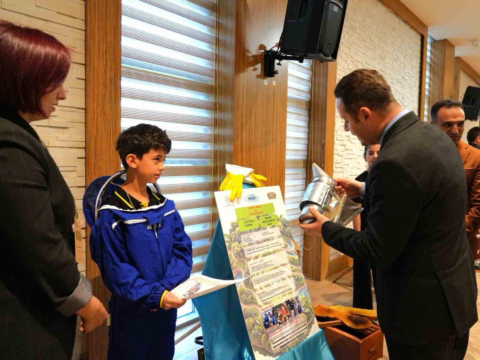 Muğla’da 60 öğrenci Çocuk İklim Zirvesi’nde gelecek için çözüm önerileri geliştirdi - 6