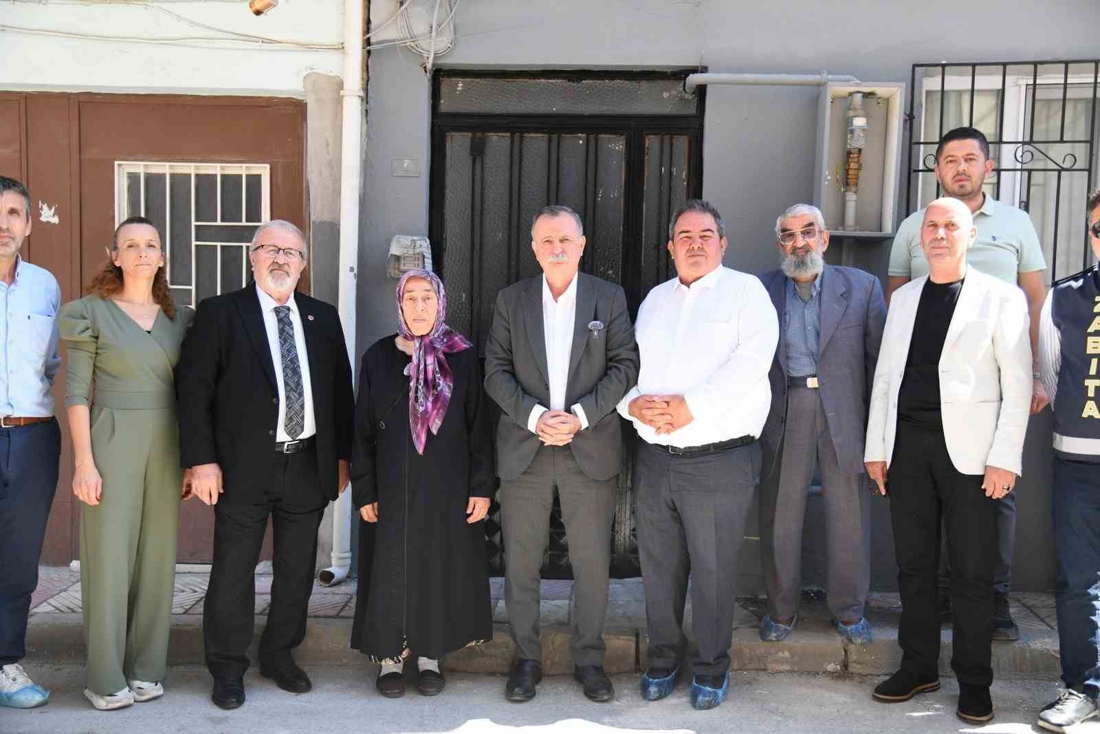 Çöp yığınlarının arasından temiz bir yuva çıktı - 3